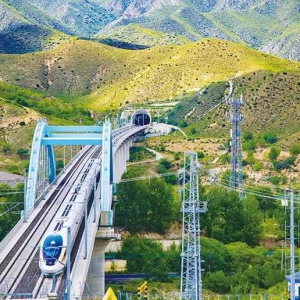 李小鵬：以交通運輸高質量發展支撐中國式現代化